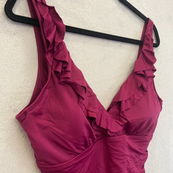 Lauren Ralph Lauren Ruffle Ruched One Piece Swimsuit 16 Fuchsia Pink Slimming - Picture 11 of 14